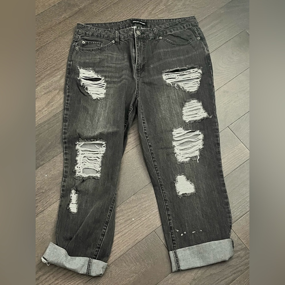 Ashley Mason Grey & White Low-Rise Ripped Boyfriend Jeans